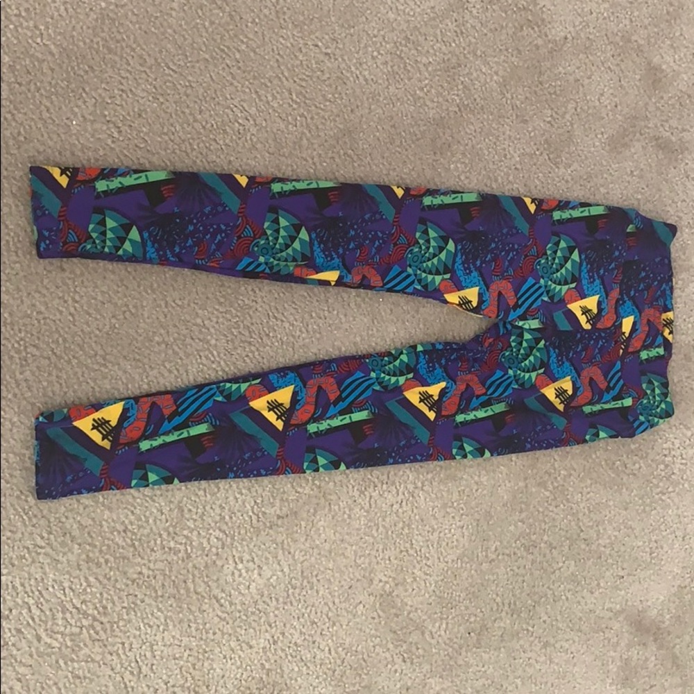 LuLaRoe OS wacky print leggings
